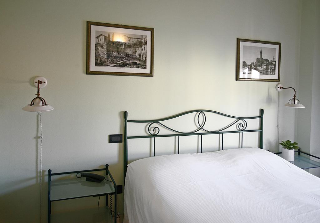 Hotel Antichi Cortili Dossobuono Eksteriør billede